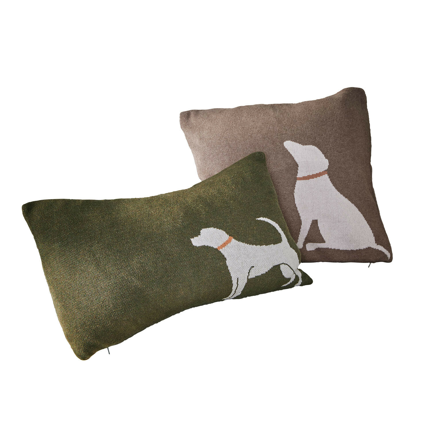 Lot de 2 housses de coussin Olyden Ensemble de deux coussins décoratifs en tissu avec motif chien blanc sur fond vert et marron.