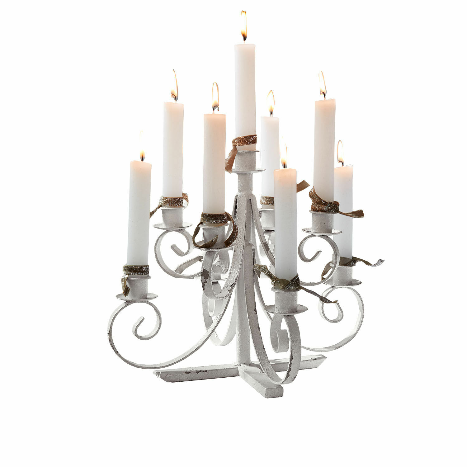 Kandelaar Siolagh Witte metalen kandelaar met negen brandende kaarsen, vintage interieurdecoratie