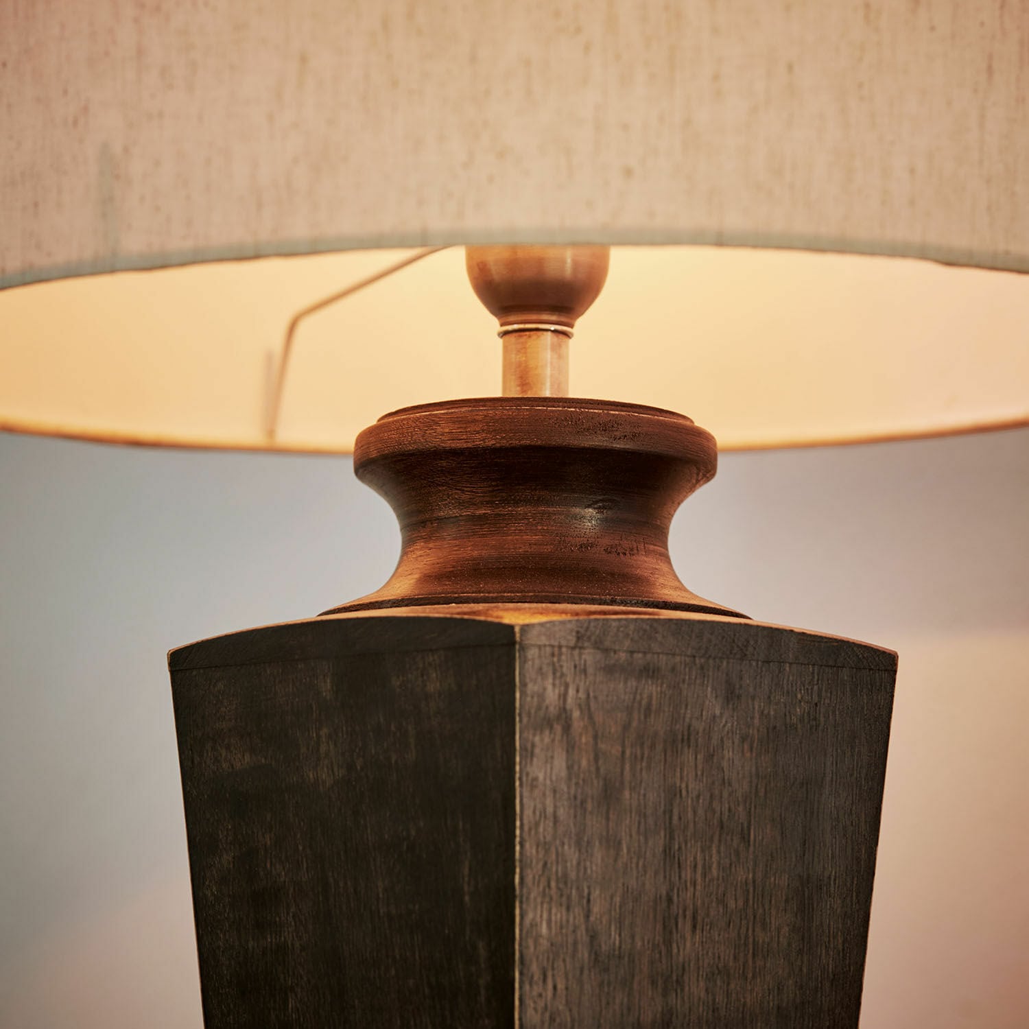 Lampe à poser Lyndhurst