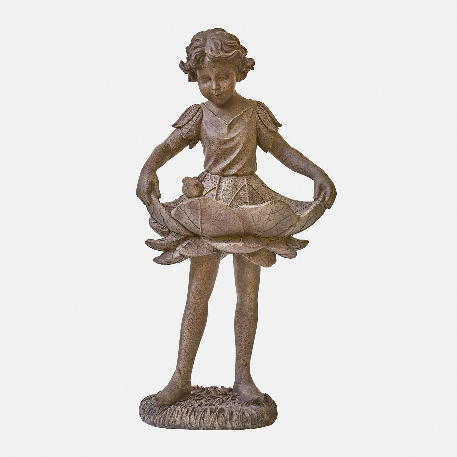 Beeld van een meisje van bruin metaal met een bladvormige schaal, tuindecoratie