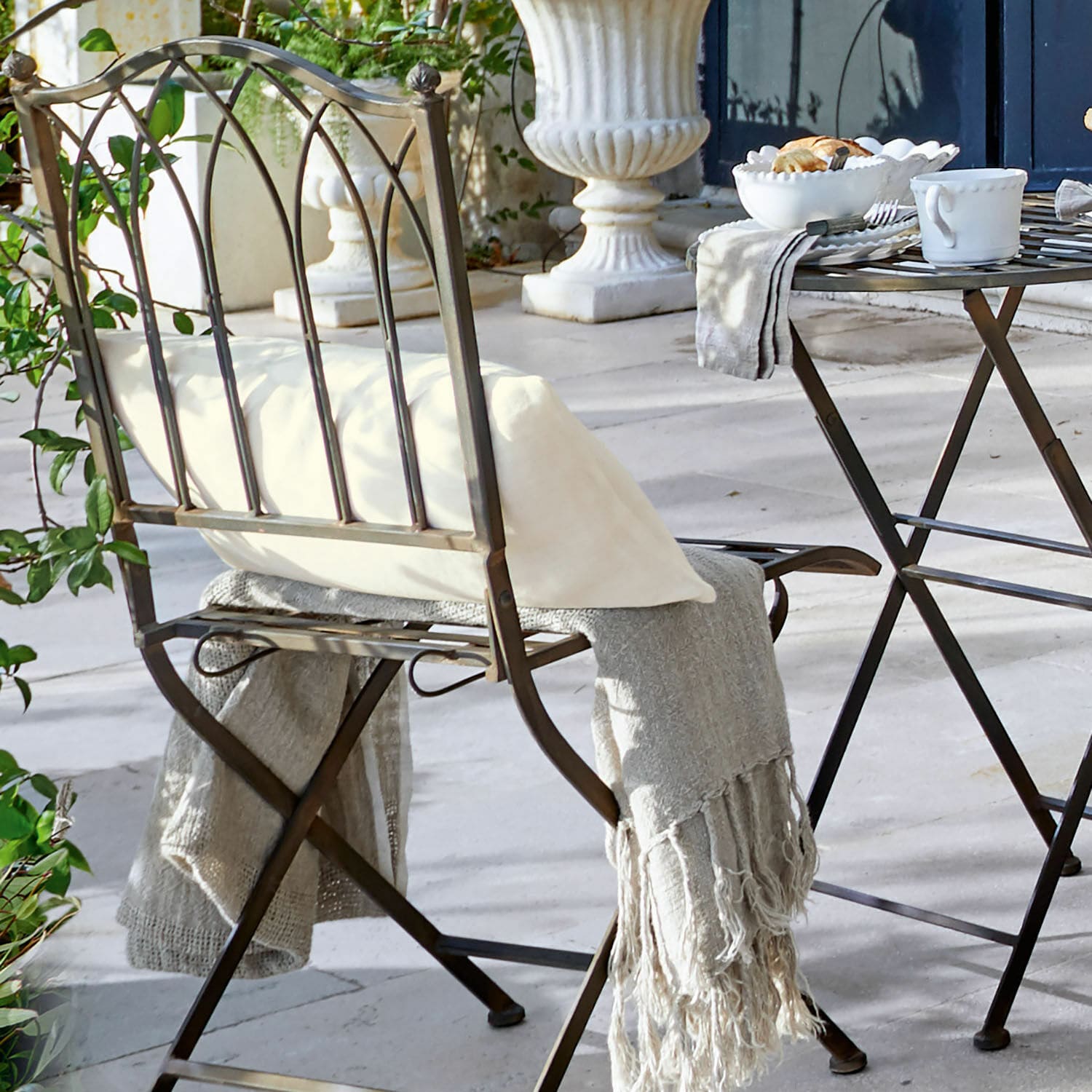 Table et chaises Brignoles