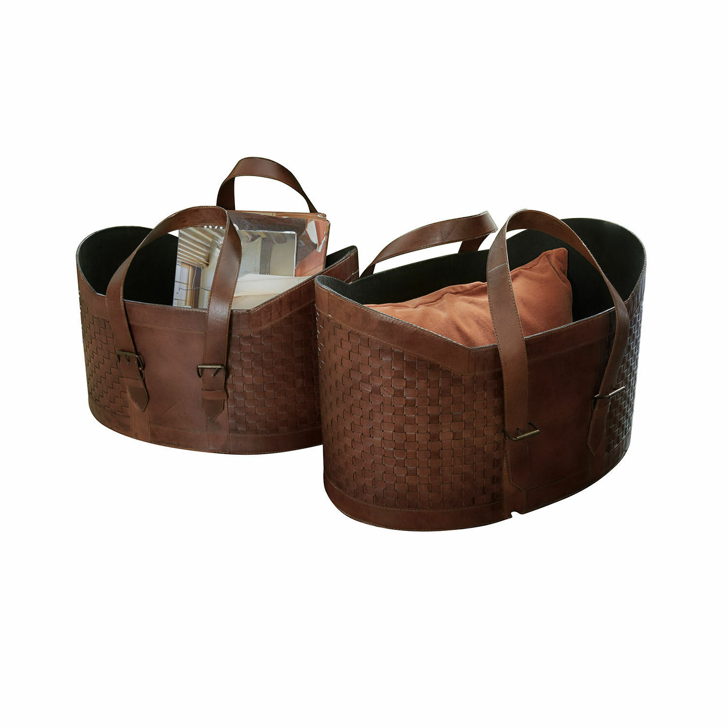 Set de 2 corbeilles Tavari Paniers en cuir tressé marron avec poignées, parfaits pour ranger coussins et magazines