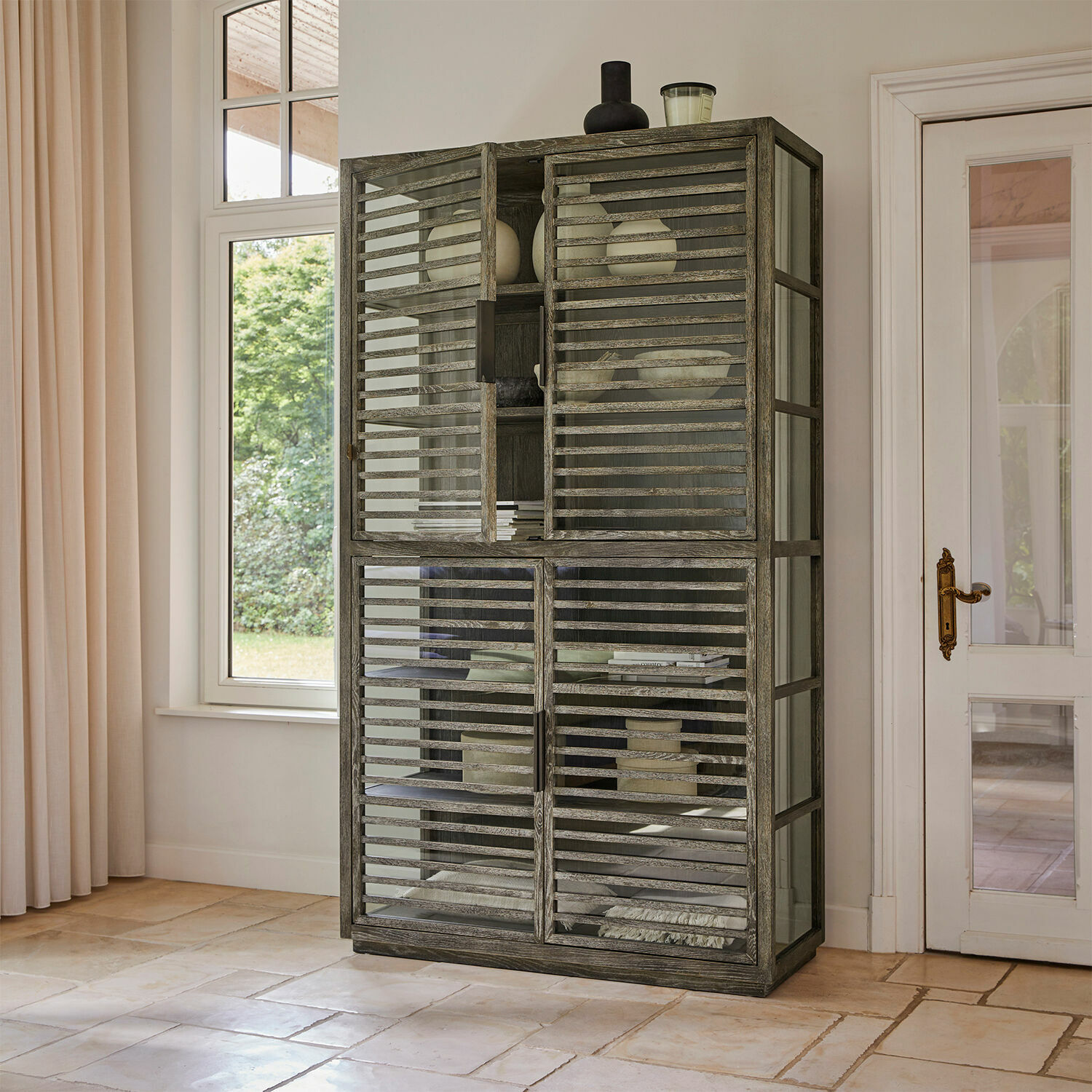 Kast Trowbridge