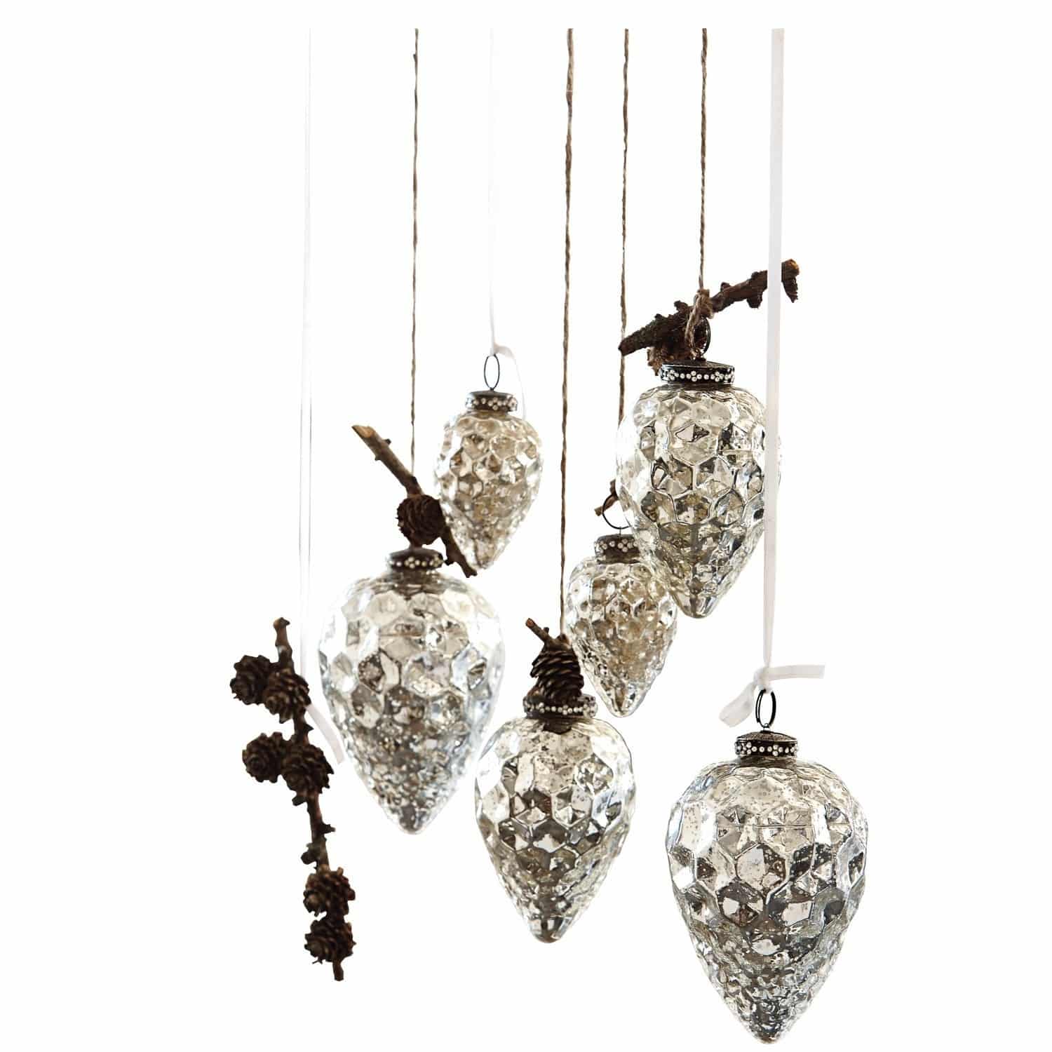 Lot de 6 décorations de Noël Colin Décorations de Noël en verre en forme de pommes de pin avec branches naturelles et cordons suspendus