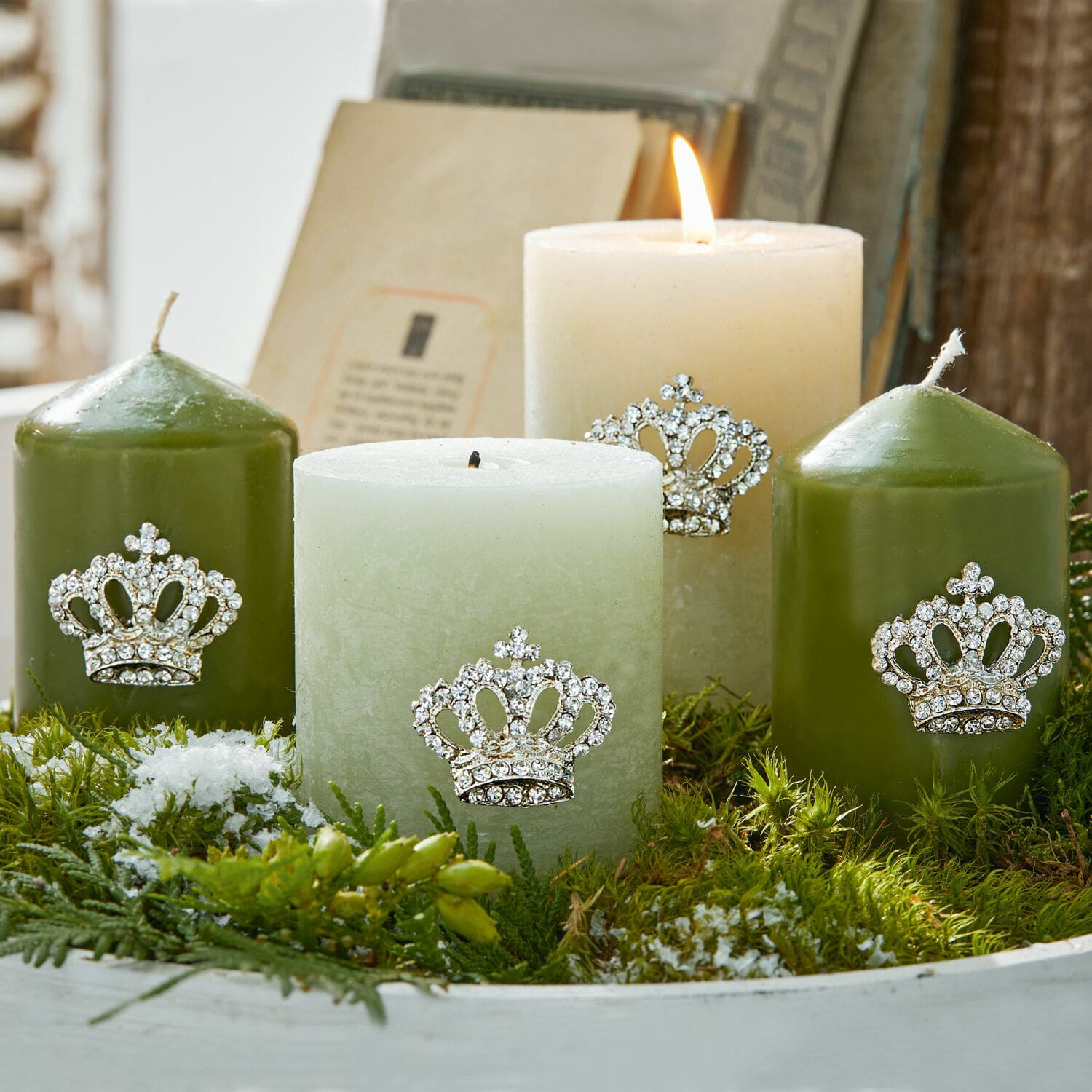 Lot de 4 pin’s décoratifs Batley