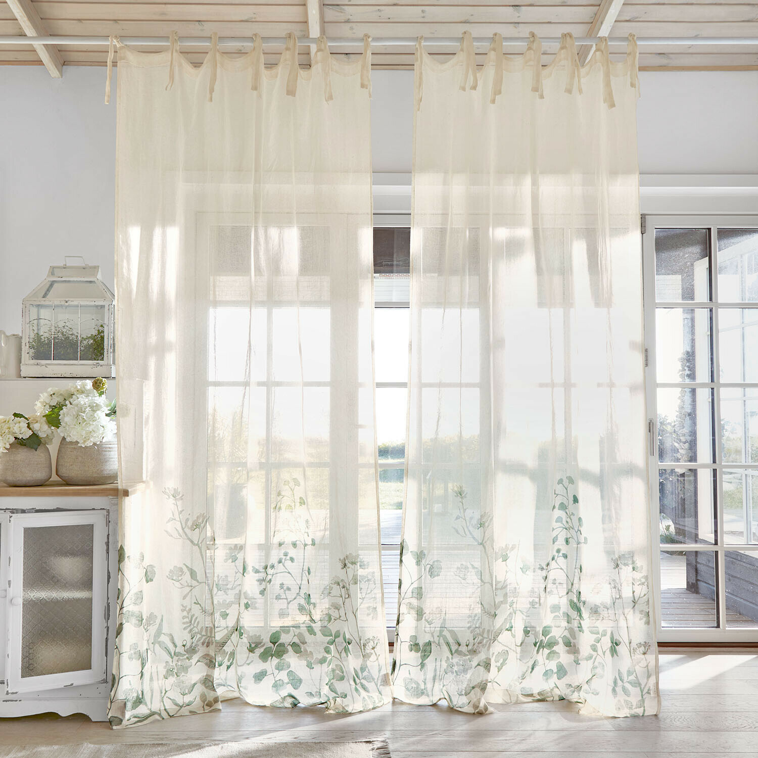 Gordijn Floriale Transparante crèmekleurige gordijnen met groene plantenprint onderaan, lichte stof voor woonkamer