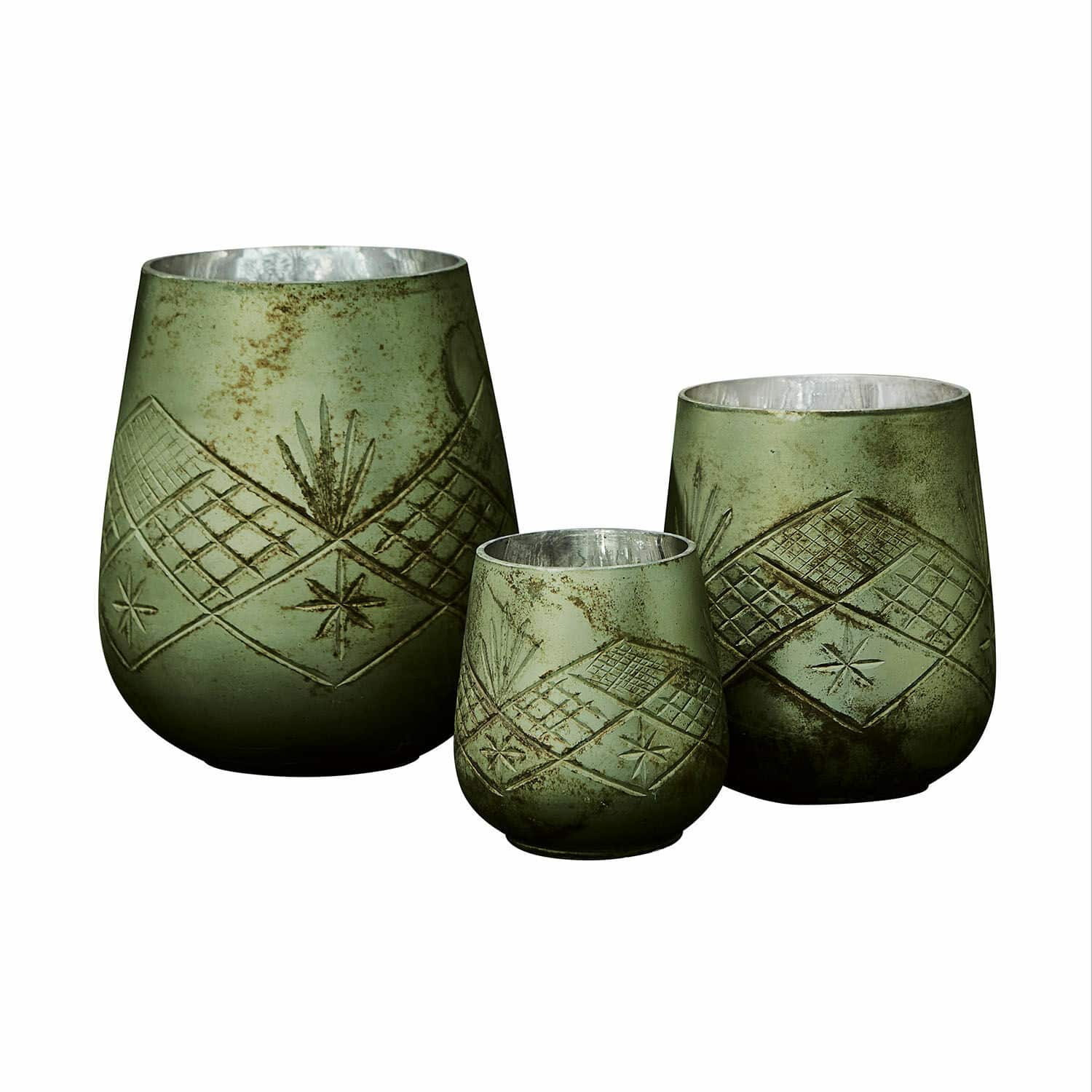 Windlicht set van 3 Vitas Set van drie groene windlichten met metalen binnenkant en sterrenpatroon, woondecoratie